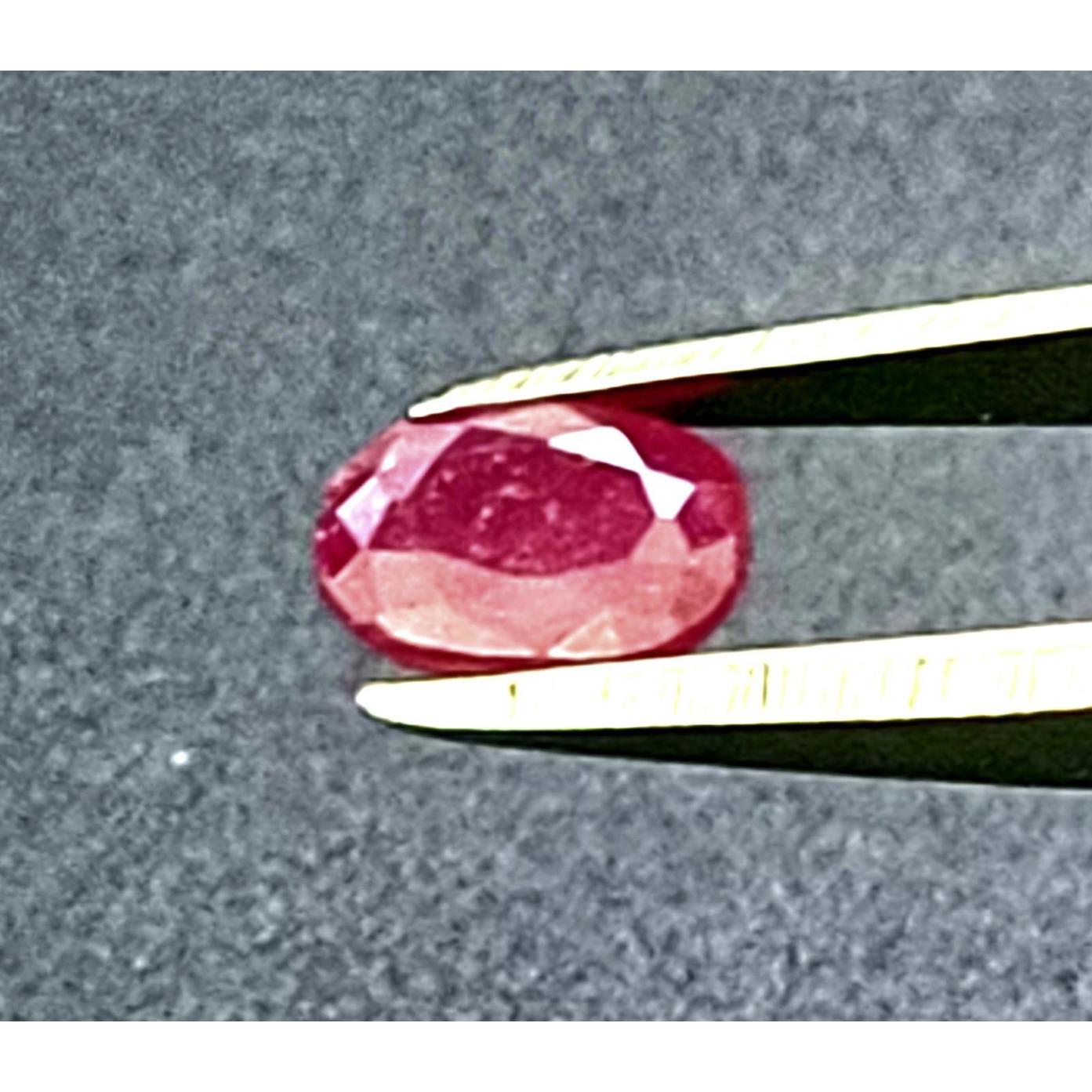 100% Natural Certified Corundum Ruby Oval Non Treated 1.04ct